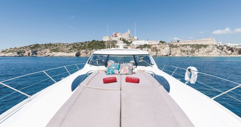 Our luxury yacht charter service in Ibiza